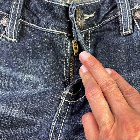 Wrangler Premium Patch Jeans Women's 27X30 Blue Dark Wash Skinny Leg Low Rise - Picture 3 of 15